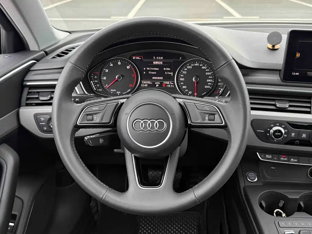 Audi A4L — миниатюра 10