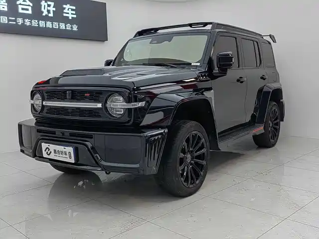 TANK CO CREATION TANK 300