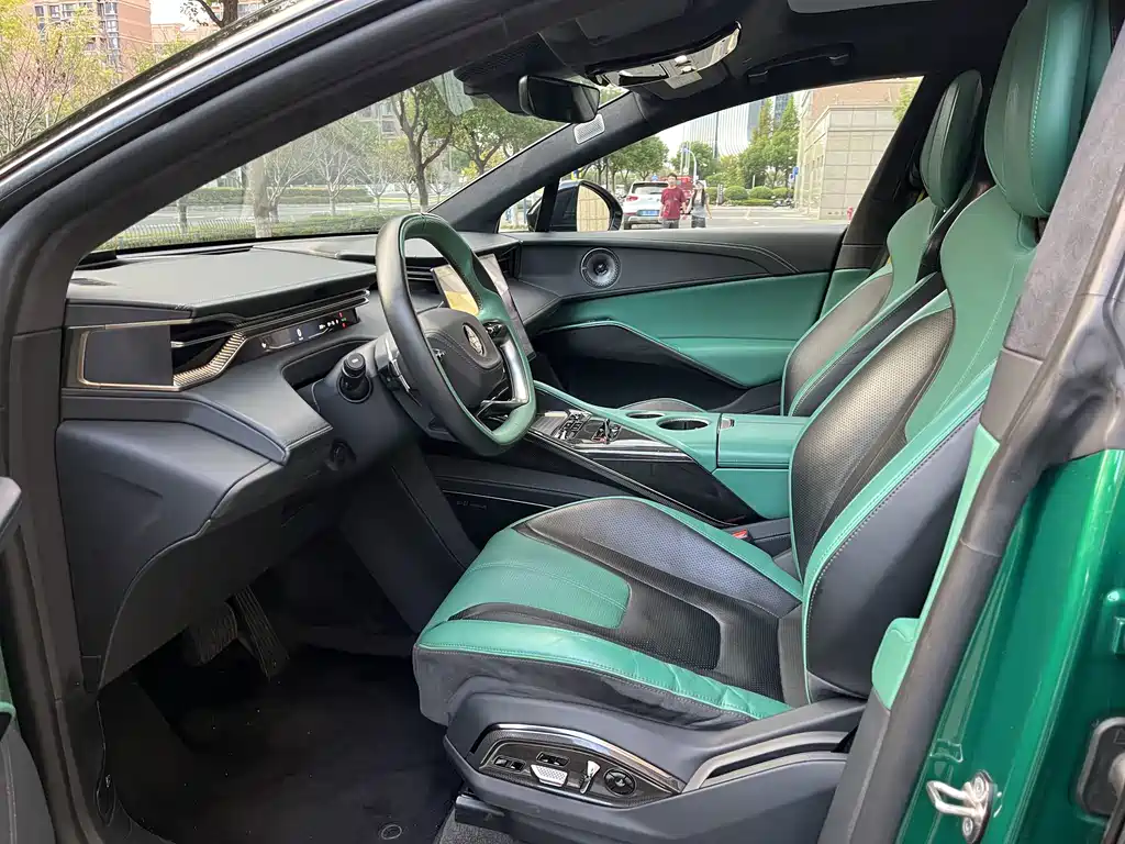 Lotus Eletre — миниатюра 9