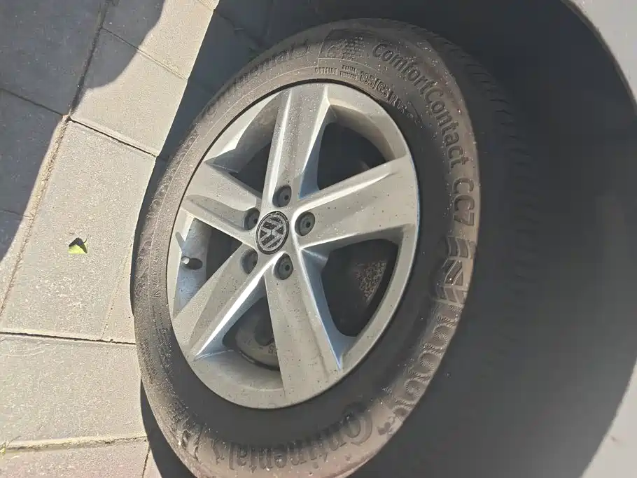 Volkswagen Bora — миниатюра 6