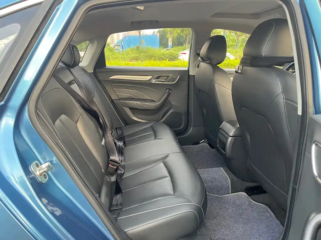 Roewe i6 Classic — миниатюра 6