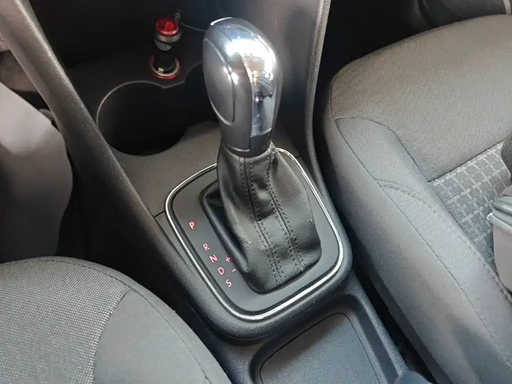 Volkswagen Polo — миниатюра 14