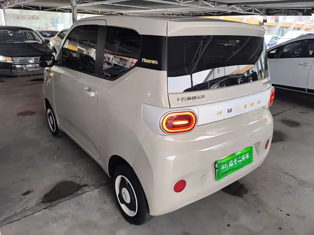 Wuling MINIEV — миниатюра 5