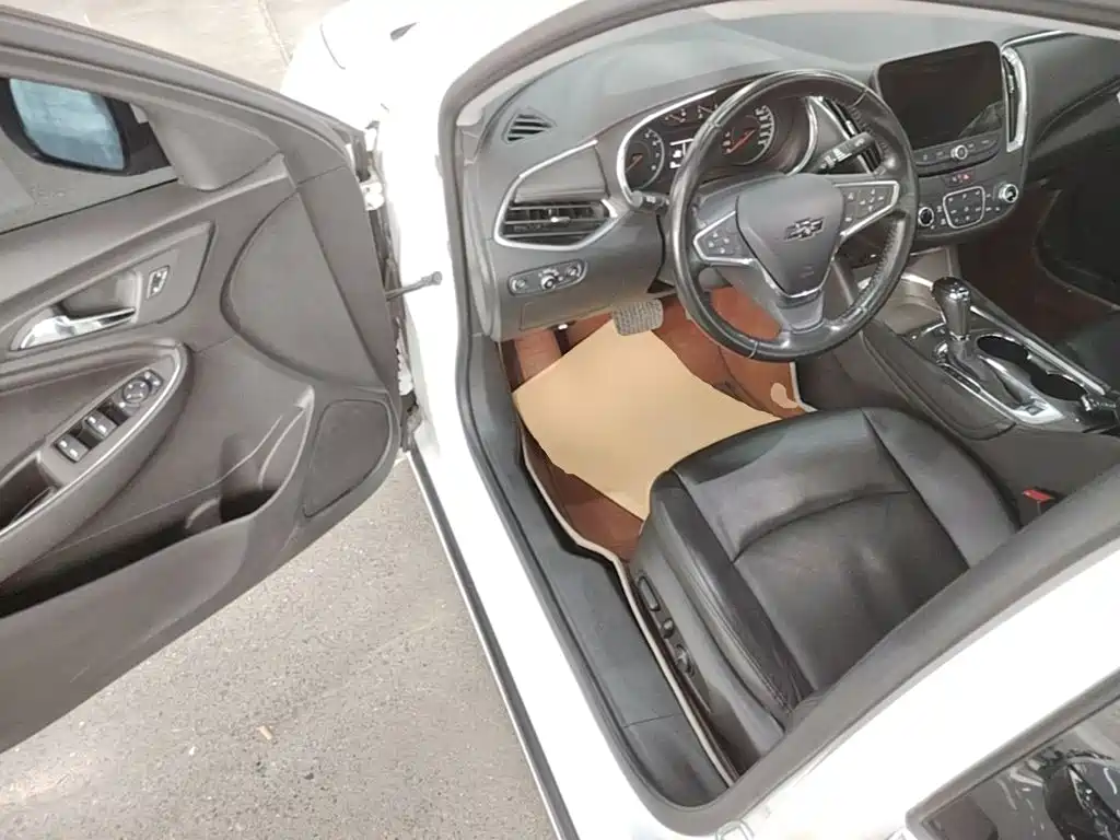 Chevrolet Malibu XL — миниатюра 16