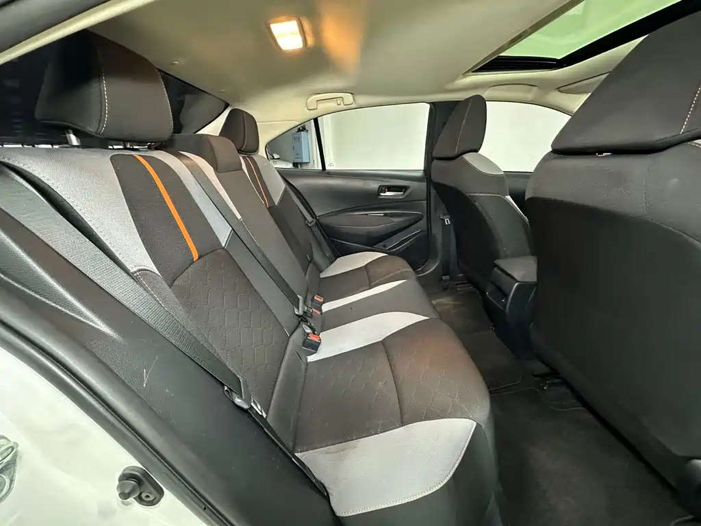 Toyota Corolla — миниатюра 9