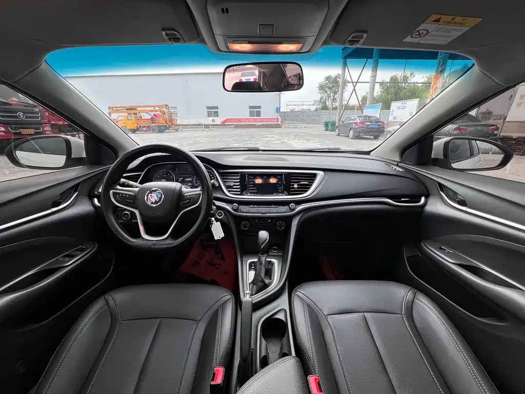 Buick Excelle — миниатюра 11