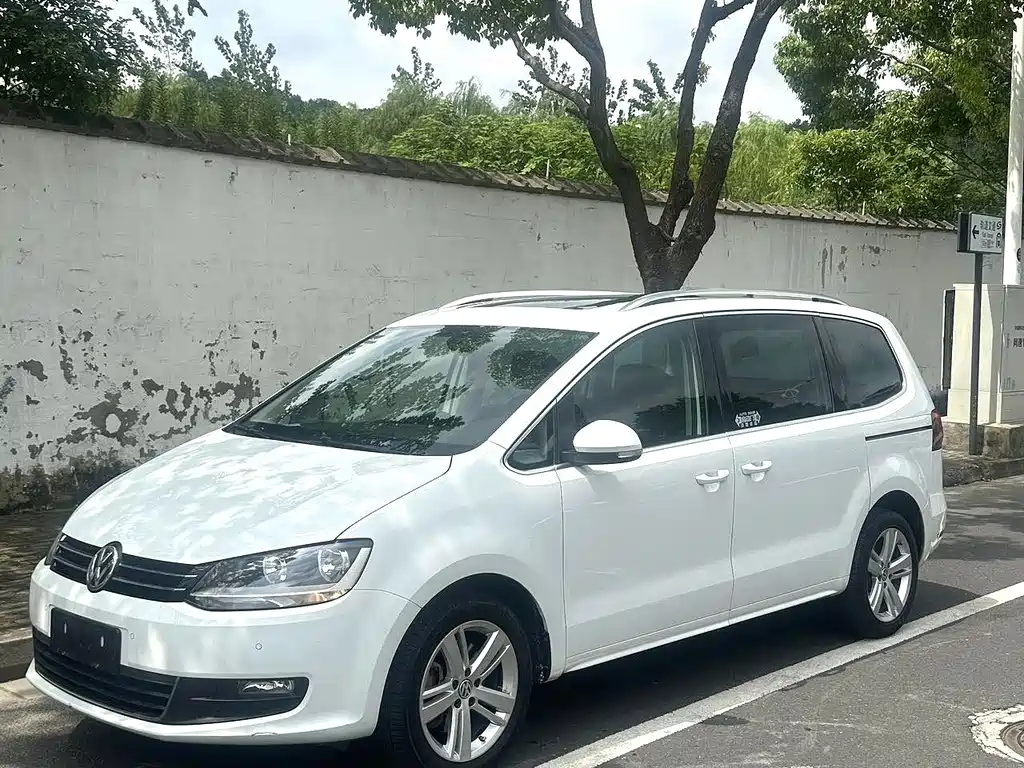 Volkswagen Sharan — миниатюра 3