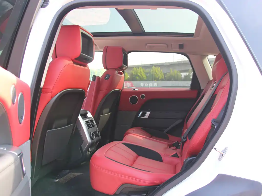 Land Rover Sport — миниатюра 14