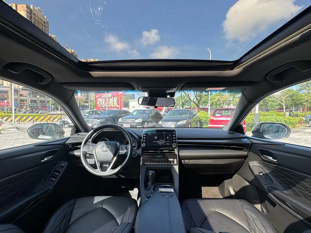 Toyota Avalon — миниатюра 15