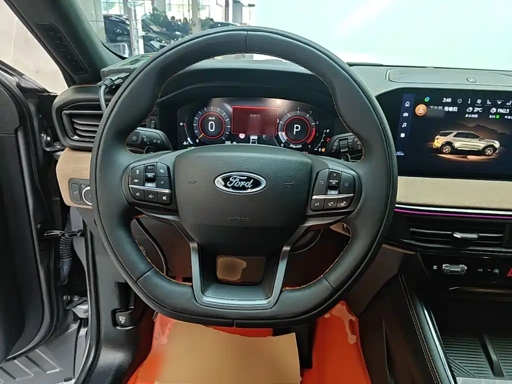 Ford Explorer — миниатюра 11