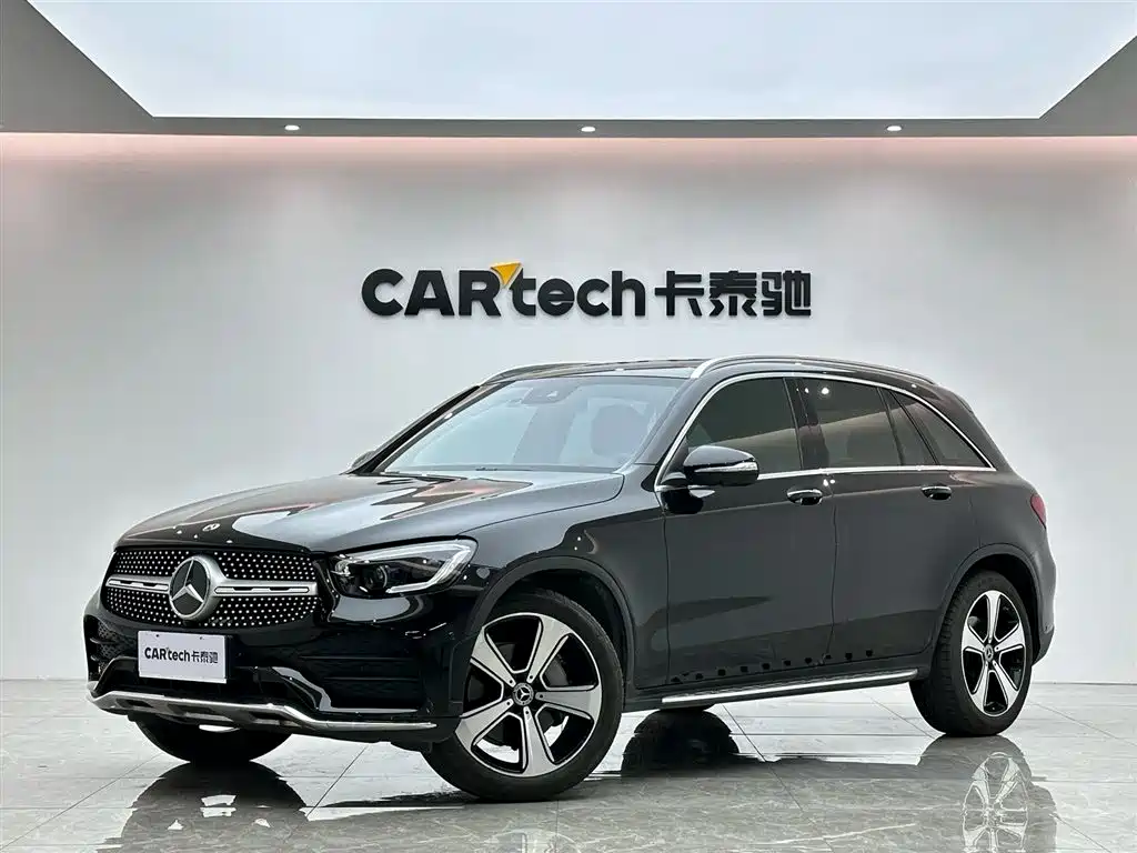 Купить Mercedes-Benz GLC