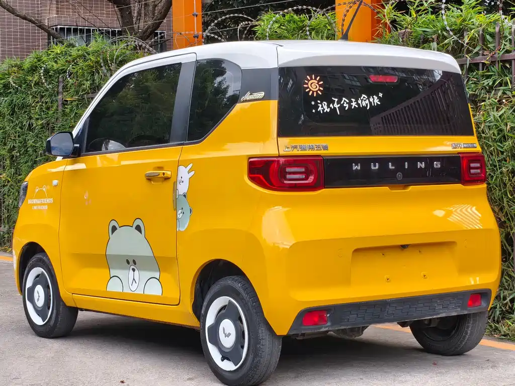 Wuling MINIEV — миниатюра 7