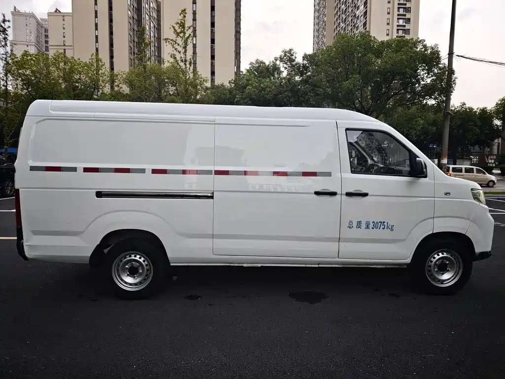 Karry Jiangtun E7 — миниатюра 4