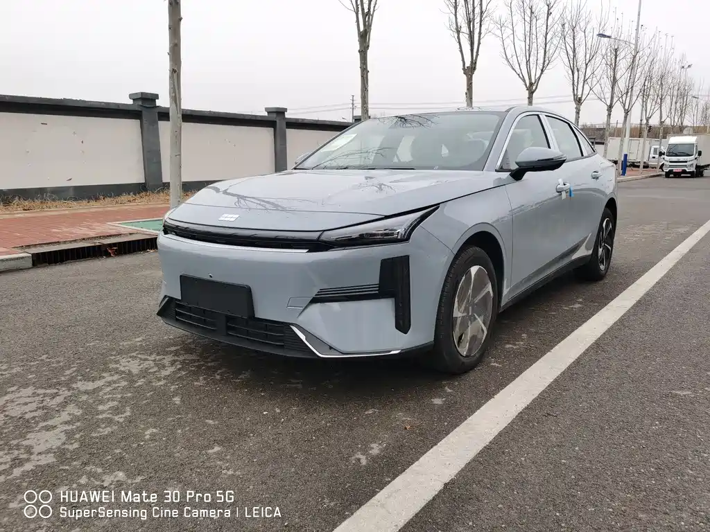 GEELY GALAXY GALAXY L6