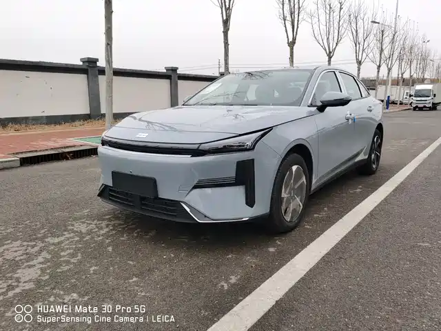 GEELY GALAXY GALAXY L6 2026