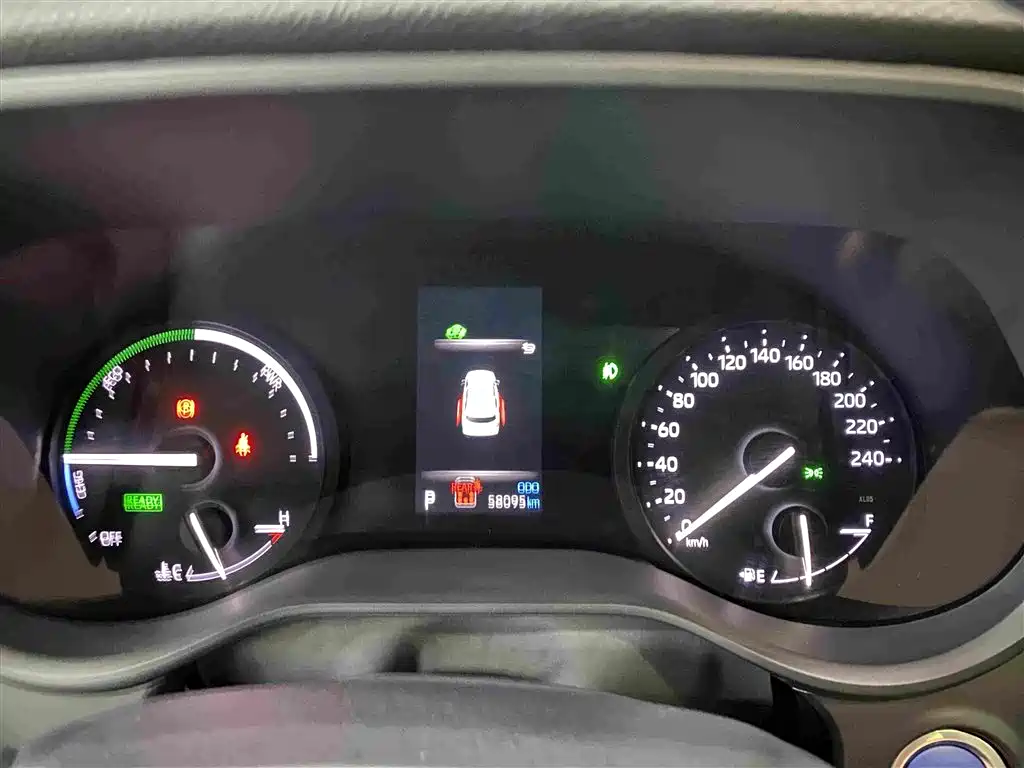 Toyota Granvia — миниатюра 11