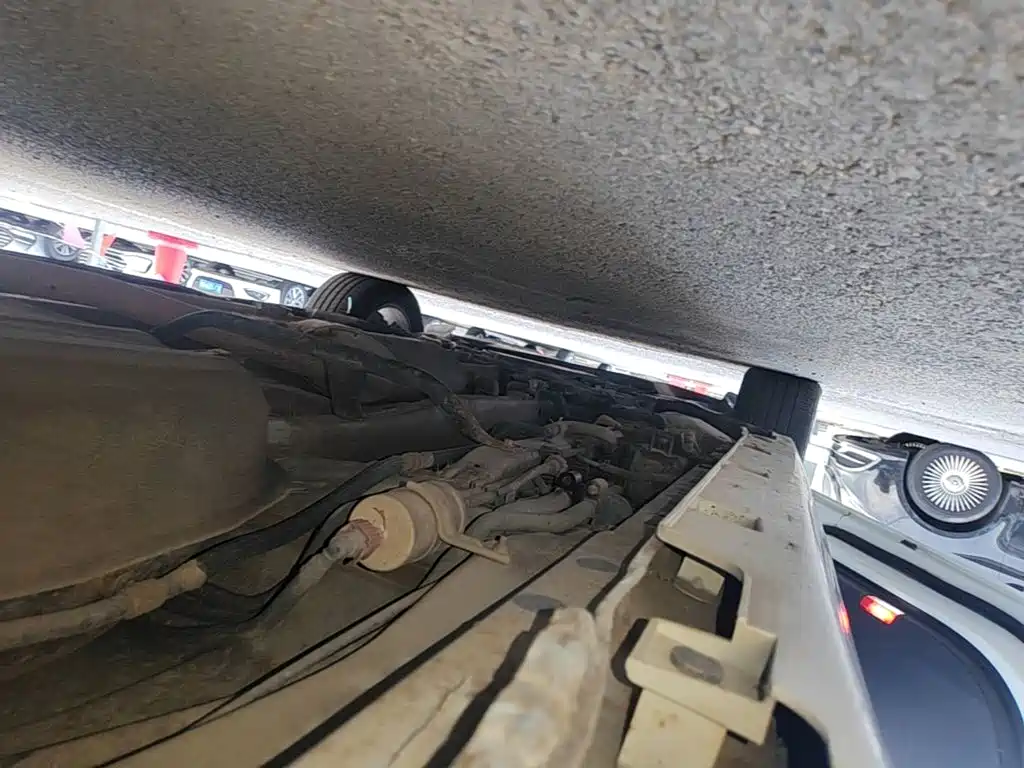 BYD MAX — миниатюра 22