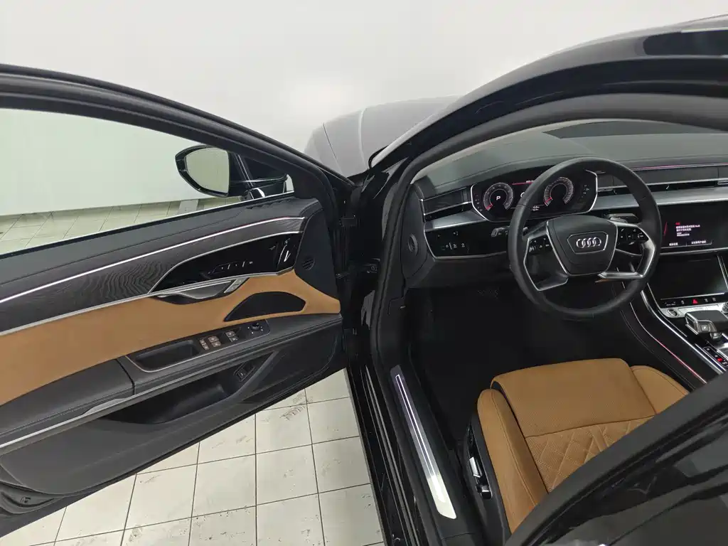 Audi A8 2024 A8L 50 TFSI quattro