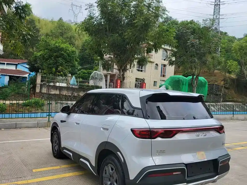 BYD Yuan UP — миниатюра 9