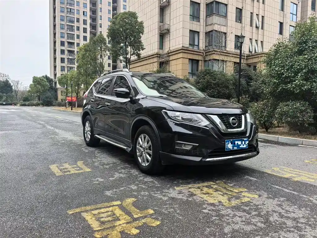 NISSAN QIJUN
