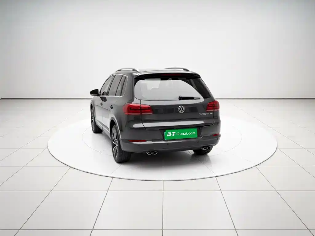 Volkswagen Tiguan — миниатюра 4