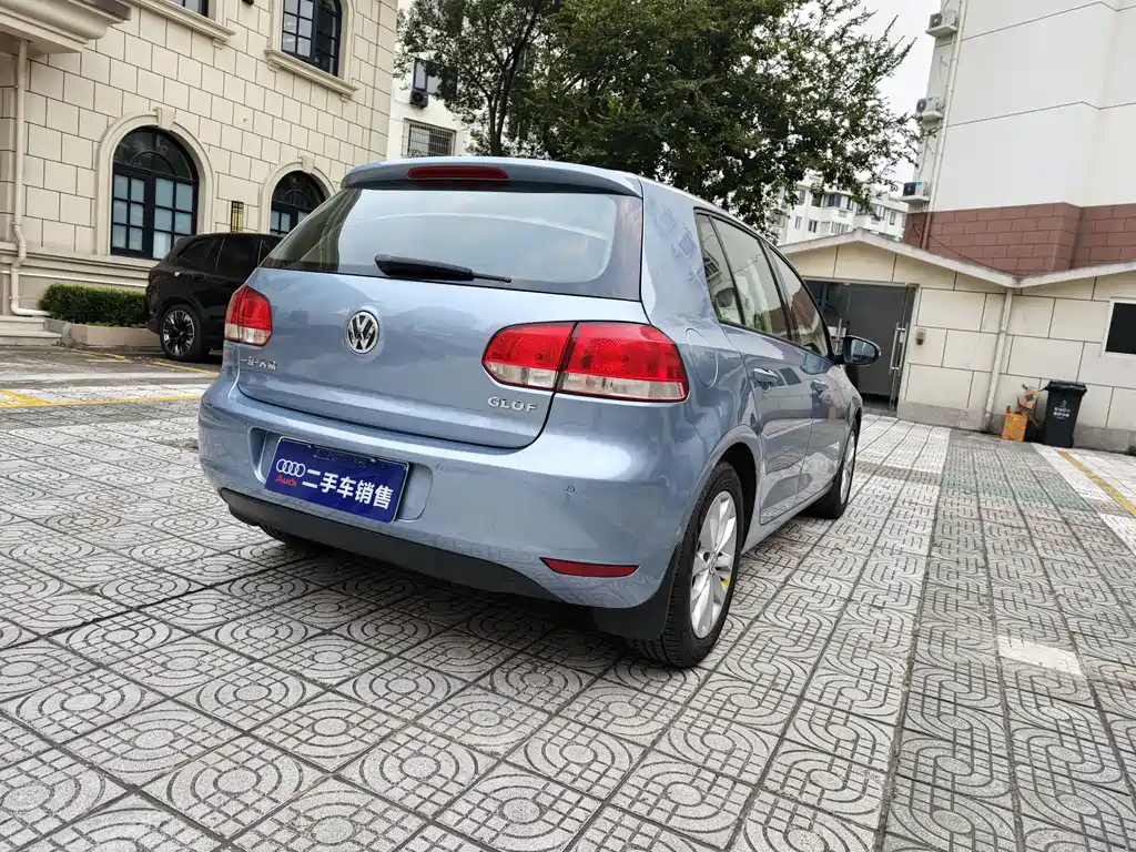 Volkswagen Golf — миниатюра 4