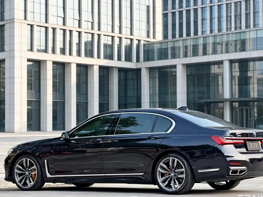 BMW 7 Series 7 2018 740Li xDrive Premium M Sport