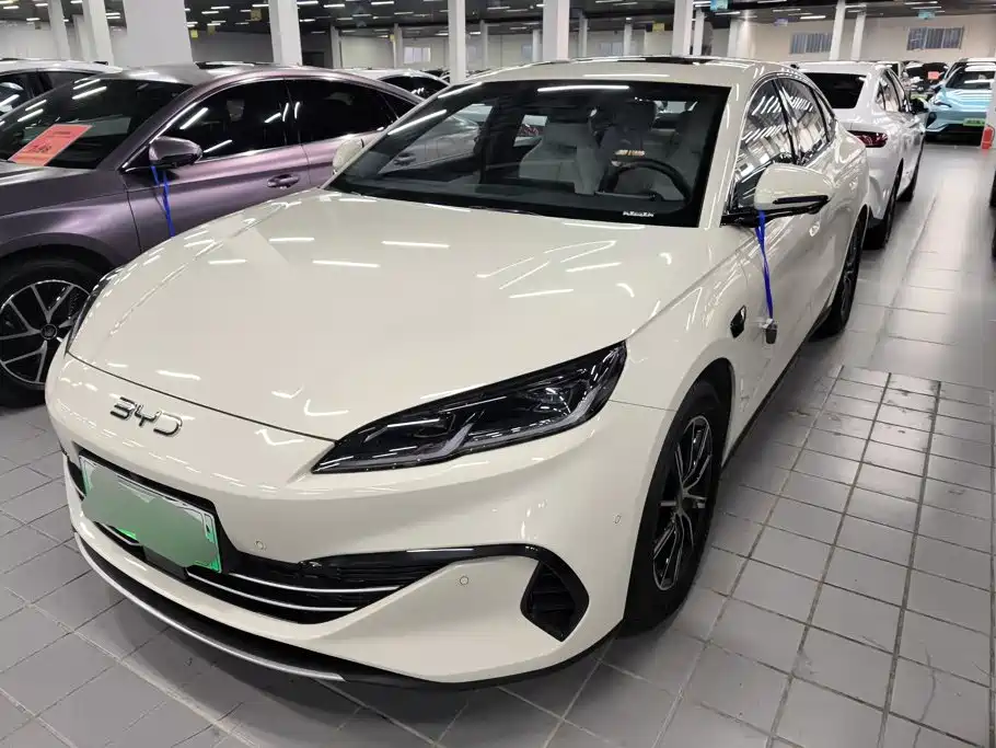 2025 BYD Seal - zdjęcie 1 z 16