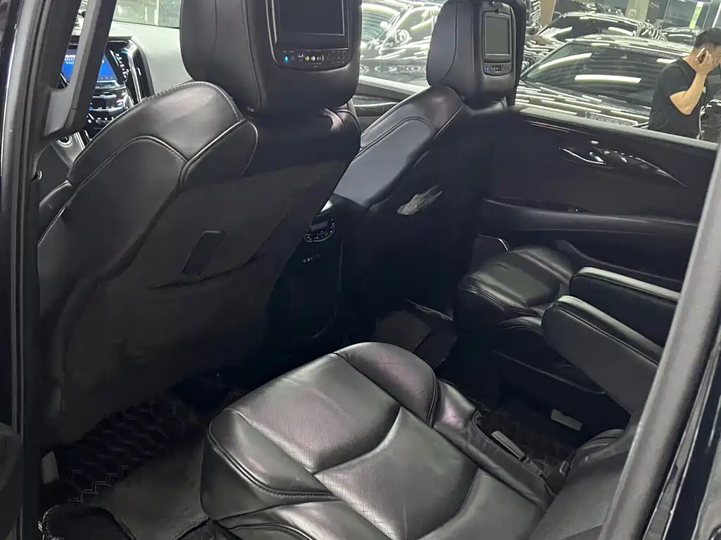 Cadillac Escalade 2016 6.2L