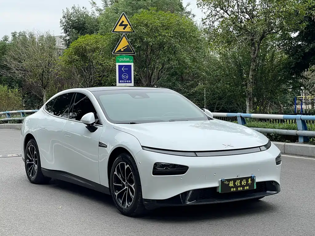 XPeng P7 — миниатюра 3