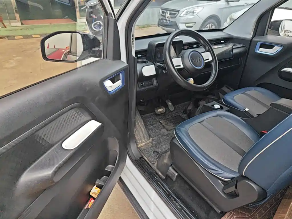 Wuling MINIEV — миниатюра 16