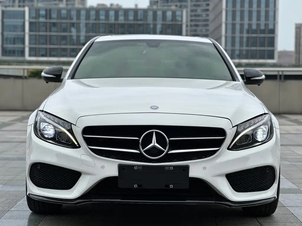 Mercedes-Benz C-Class — миниатюра 2