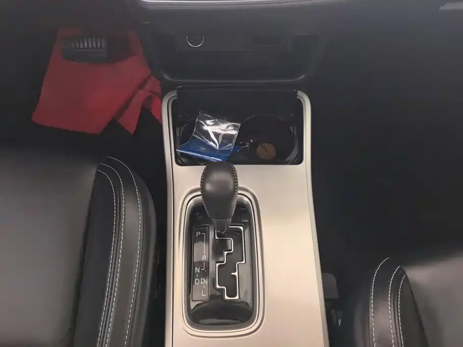 Mitsubishi Outlander — миниатюра 16