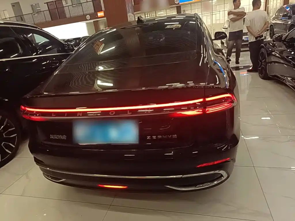 Lincoln Z — миниатюра 6