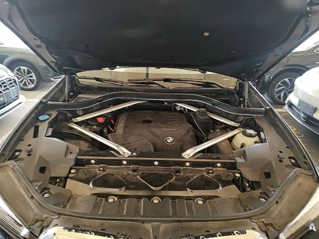 BMW X5 — миниатюра 20