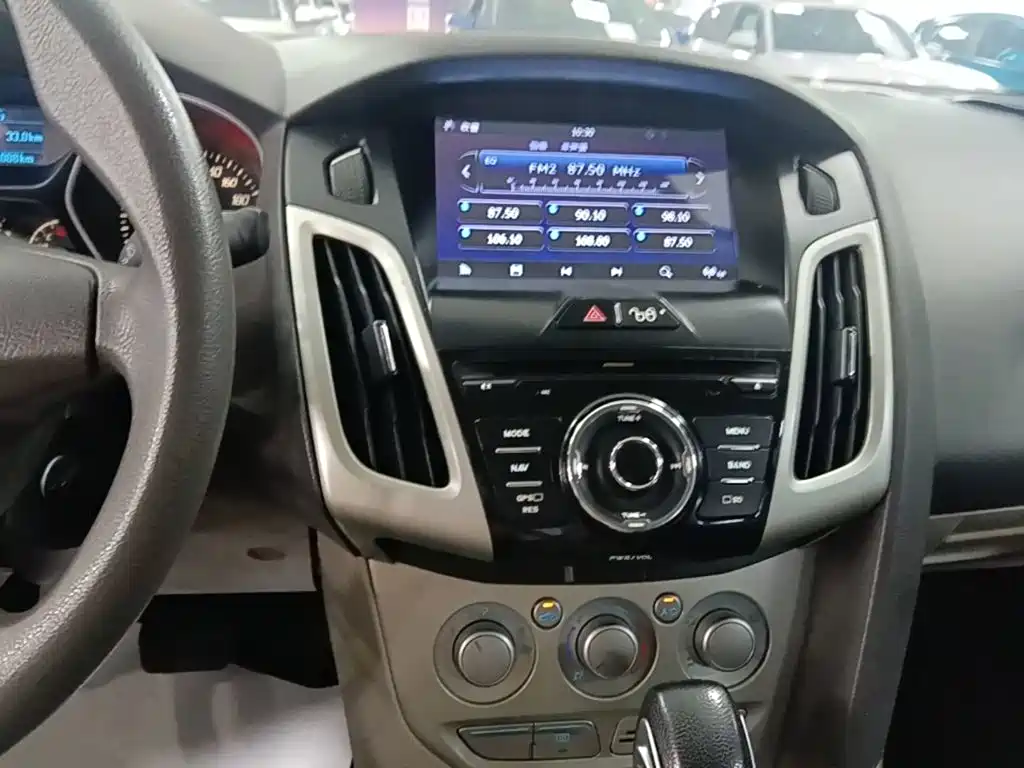 Ford Focus — миниатюра 13