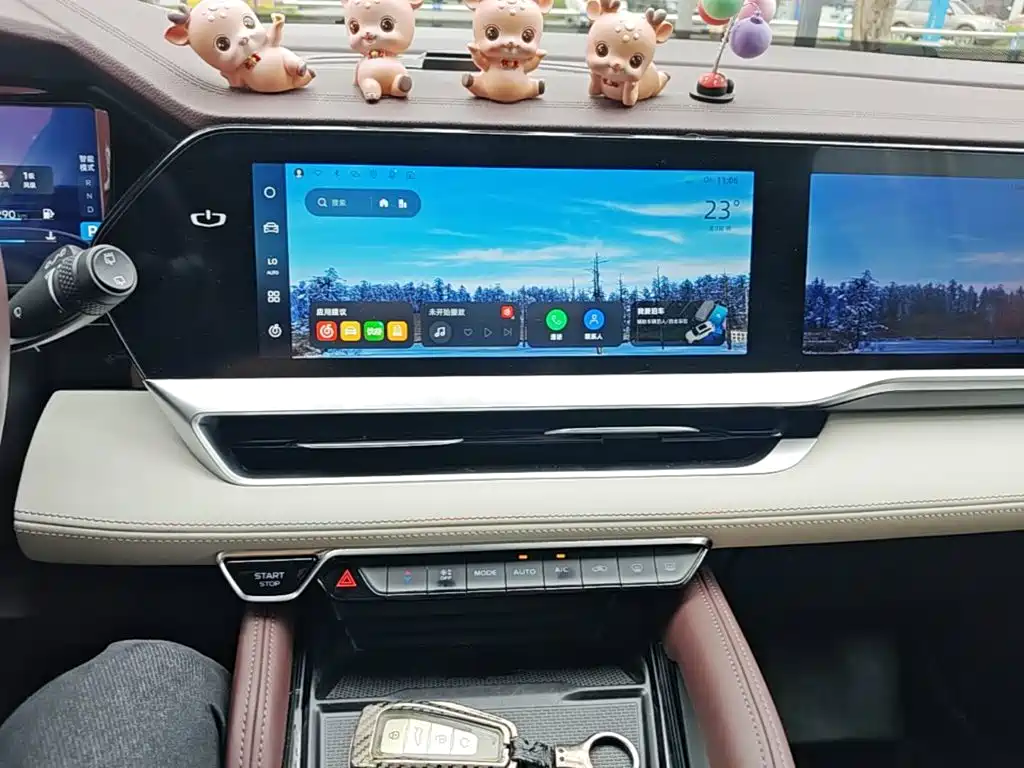 Geely Xingyue L — миниатюра 13