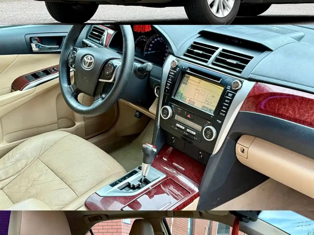 Toyota Camry — миниатюра 6