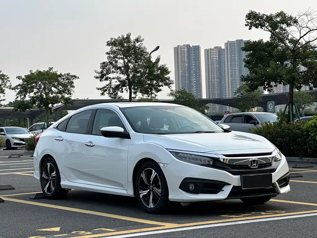 Honda Civic — миниатюра 3