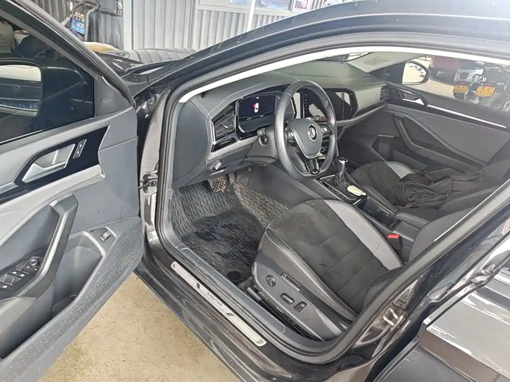 Volkswagen Sagitar — миниатюра 16
