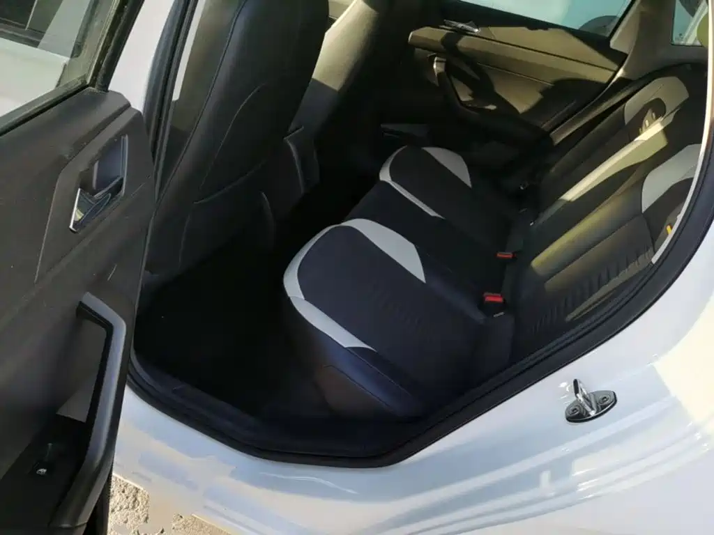 Volkswagen Polo — миниатюра 17