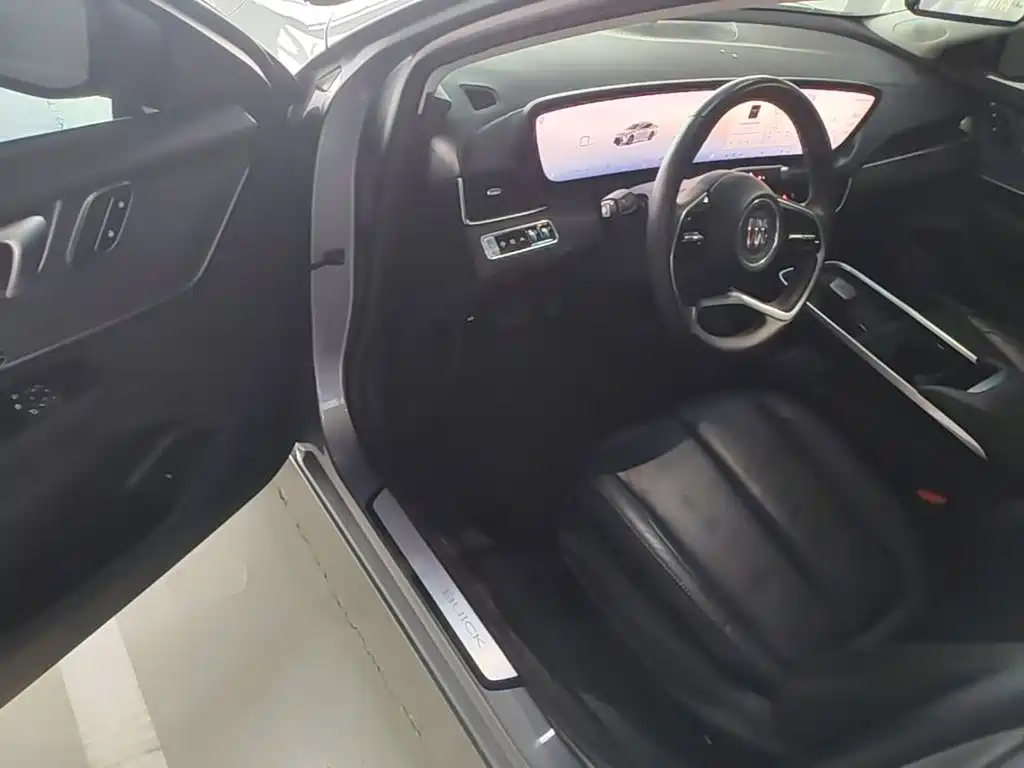 Buick LaCrosse — миниатюра 16