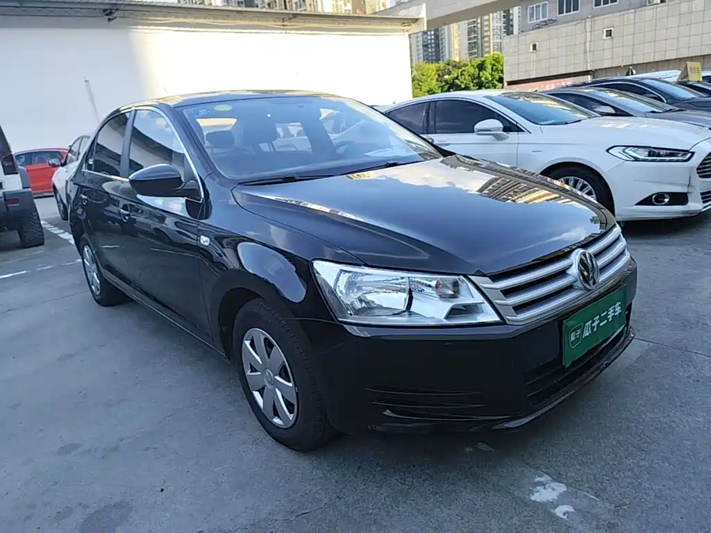 Volkswagen Santana — миниатюра 4