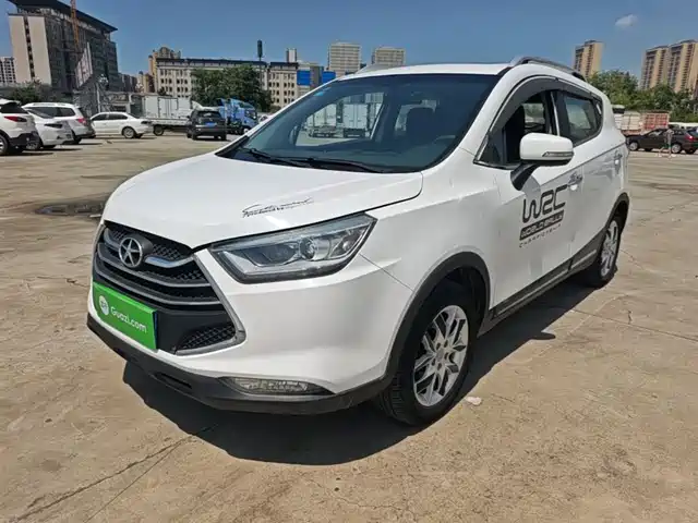 2015 JAC M1 (Refine)