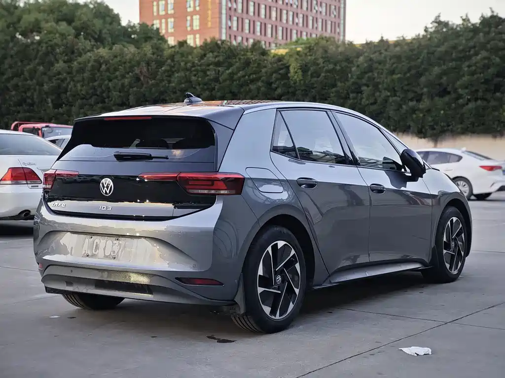 Volkswagen ID.3 — миниатюра 12
