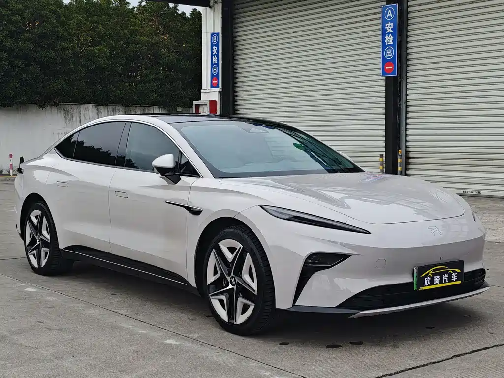 Roewe Feifan F7 — миниатюра 3