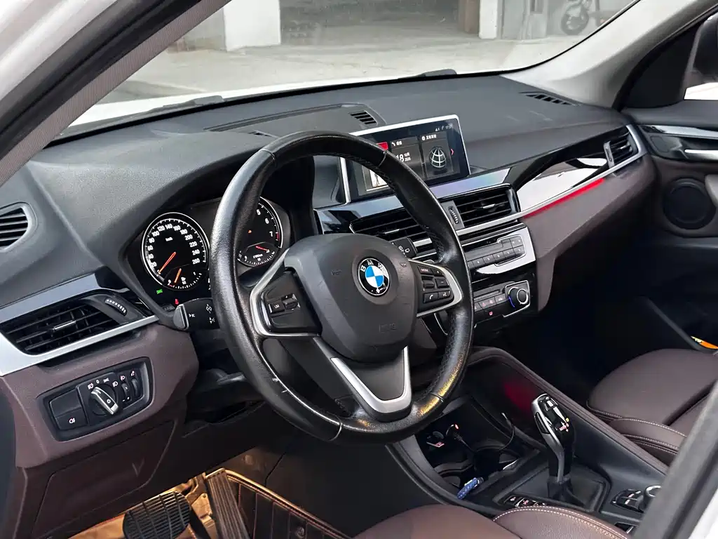 BMW X1 — миниатюра 15
