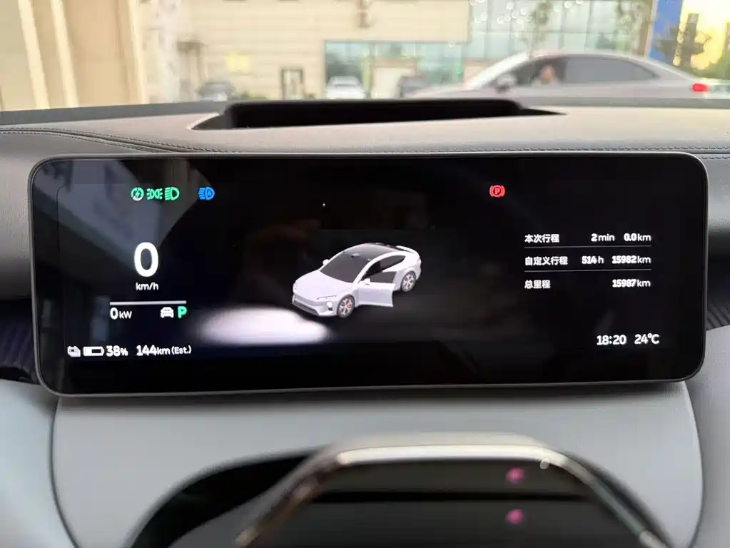NIO ET5 — миниатюра 6