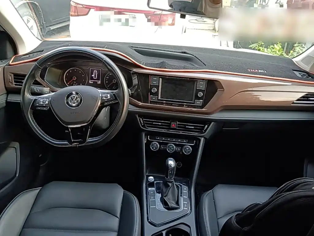 Volkswagen Tharu — миниатюра 10