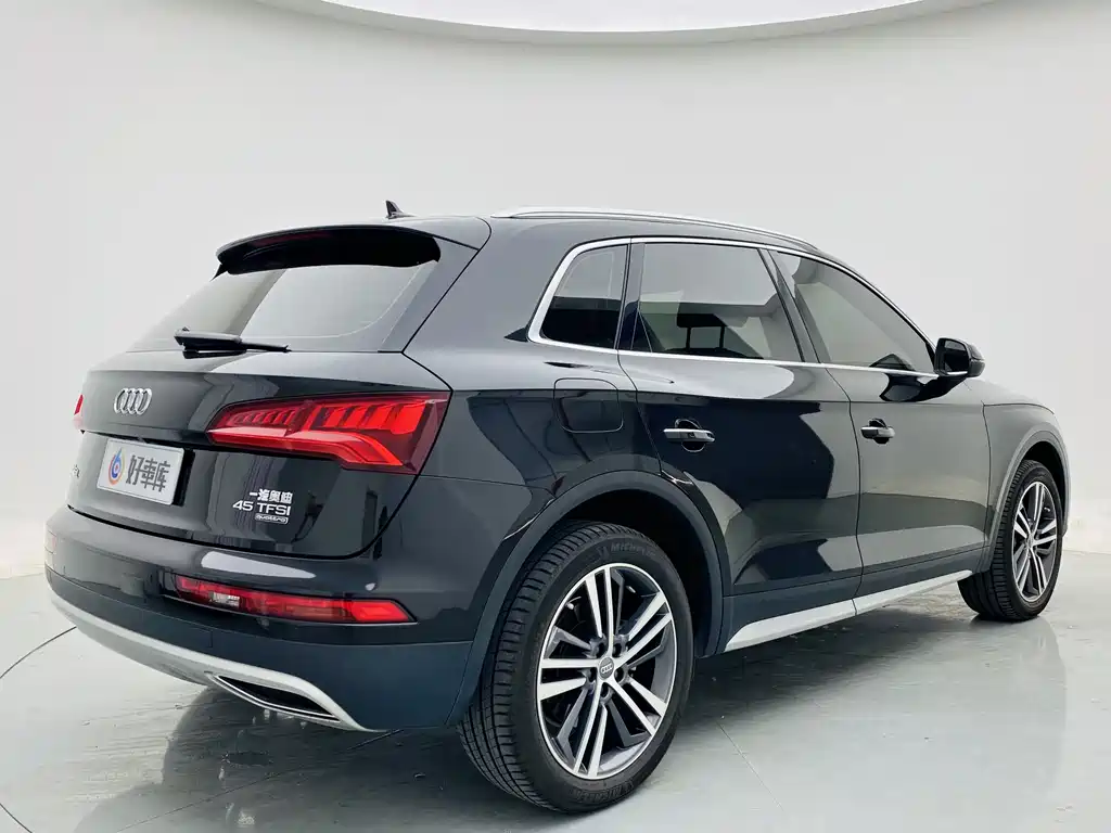 Audi Q5L 2018 45 TFSI Premium V